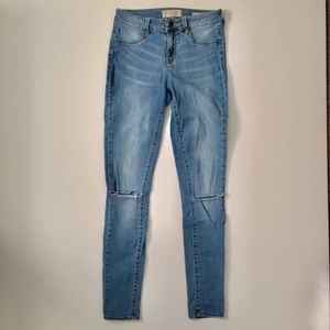 PacSun Jeggings Sz 25 - Distressed Knees - Lt Blue